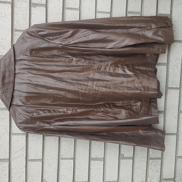 Gold Jacket** - Picture 10 of 11